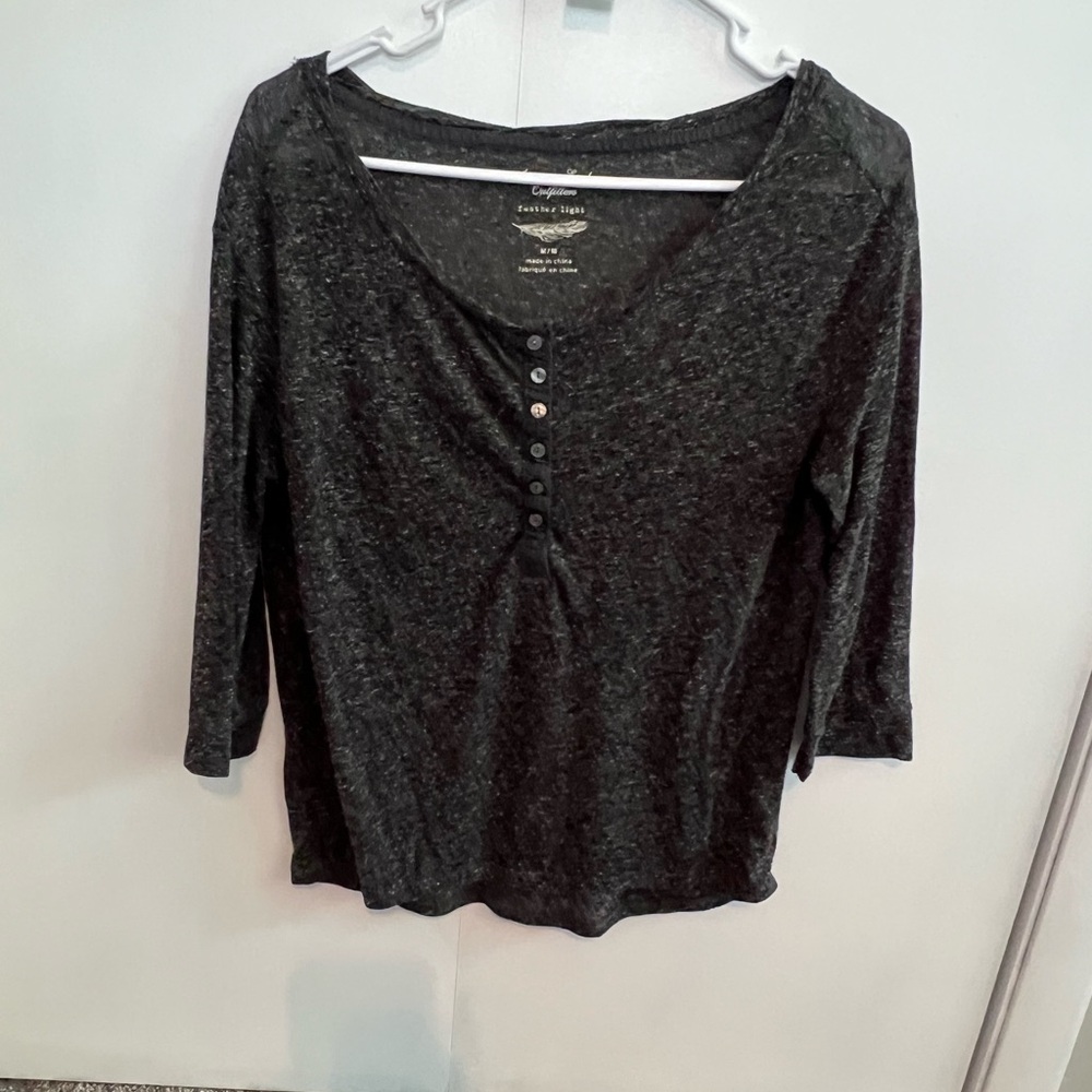 American Eagle 3/4 Length Shirt